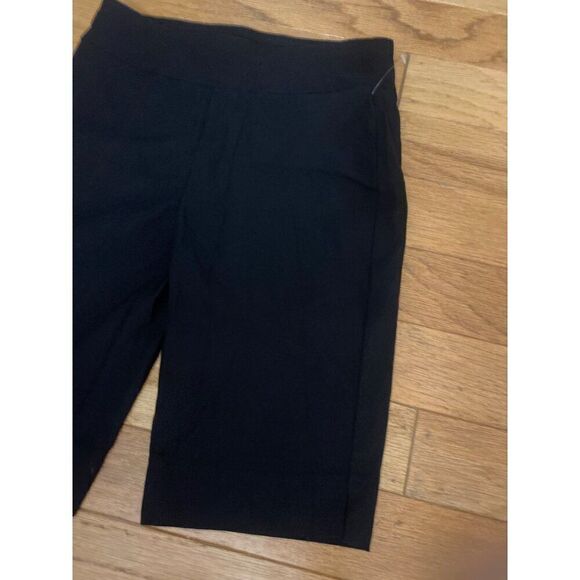 NWOT Truth By Republic women's Black pull on mid rise dress Shorts size XS - Picture 2 of 8
